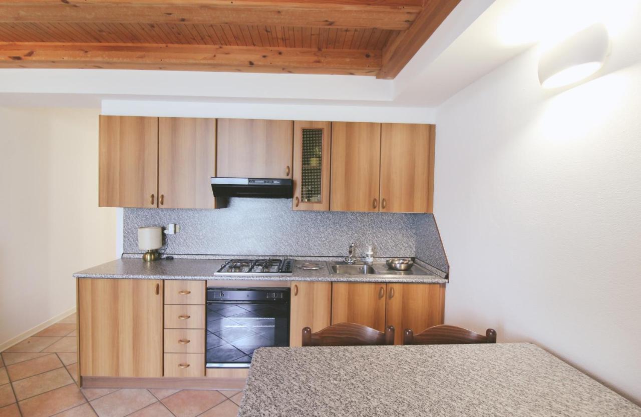 La Casa Del Porto Apartment Domaso Bagian luar foto
