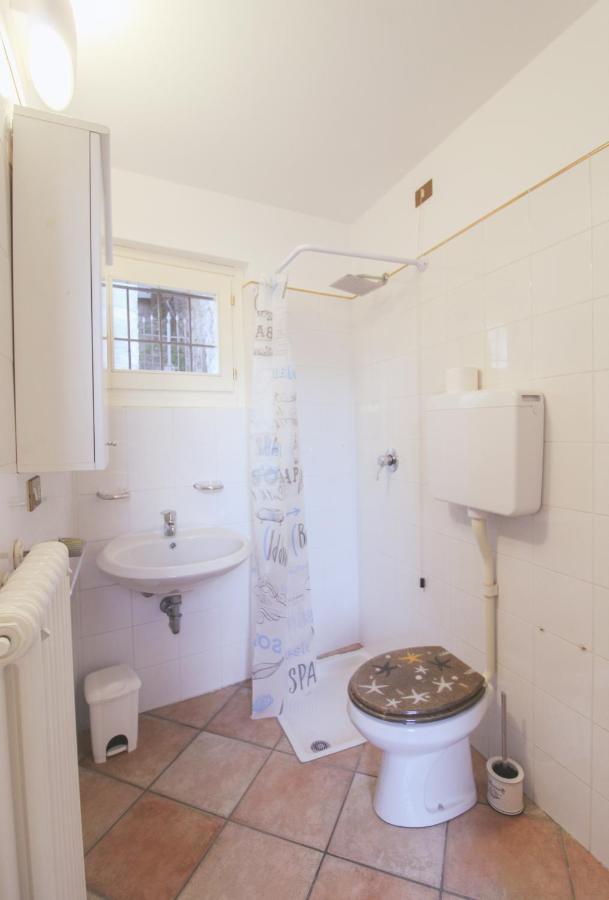 La Casa Del Porto Apartment Domaso Bagian luar foto